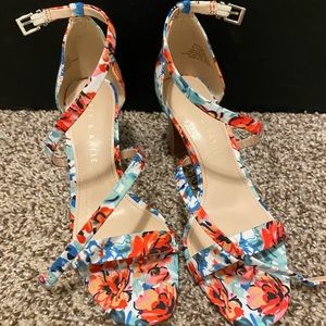 NWOT floral heels